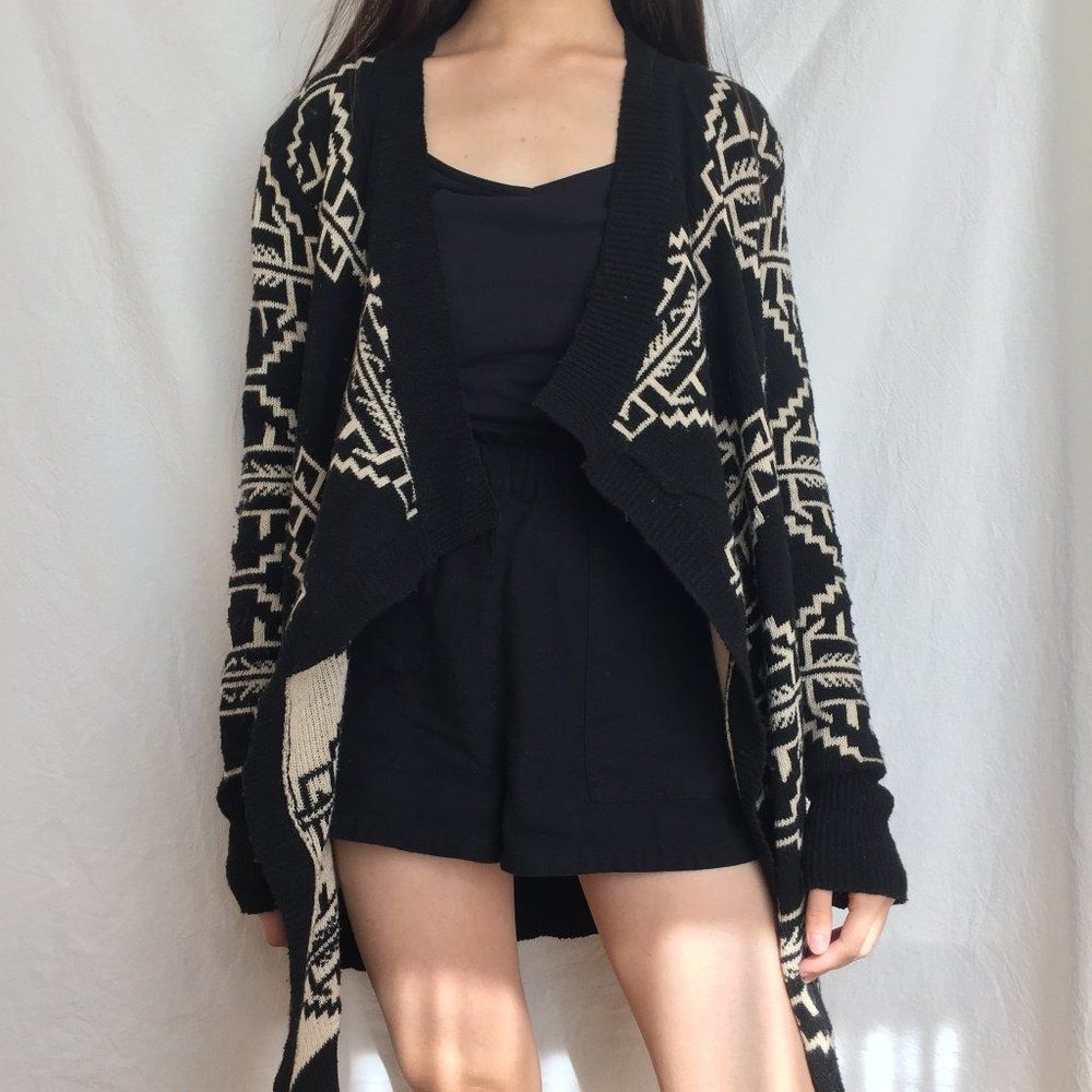 Black and Beige Aztec Print Open-Front Drape Cardigan - Picture 2 of 3